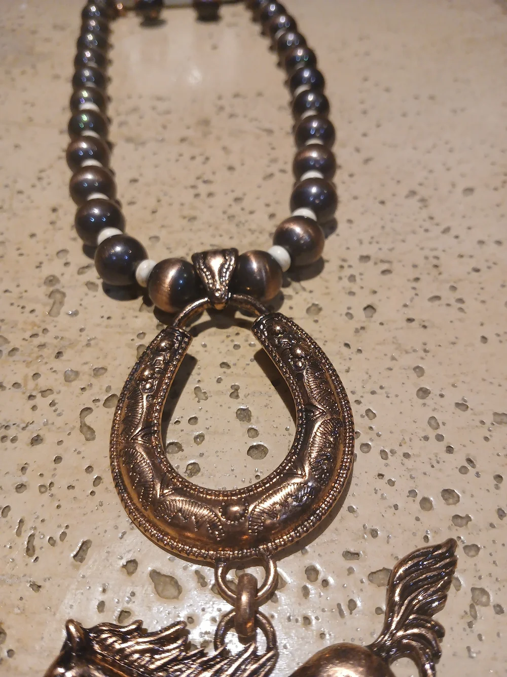 ICON elegant bronze